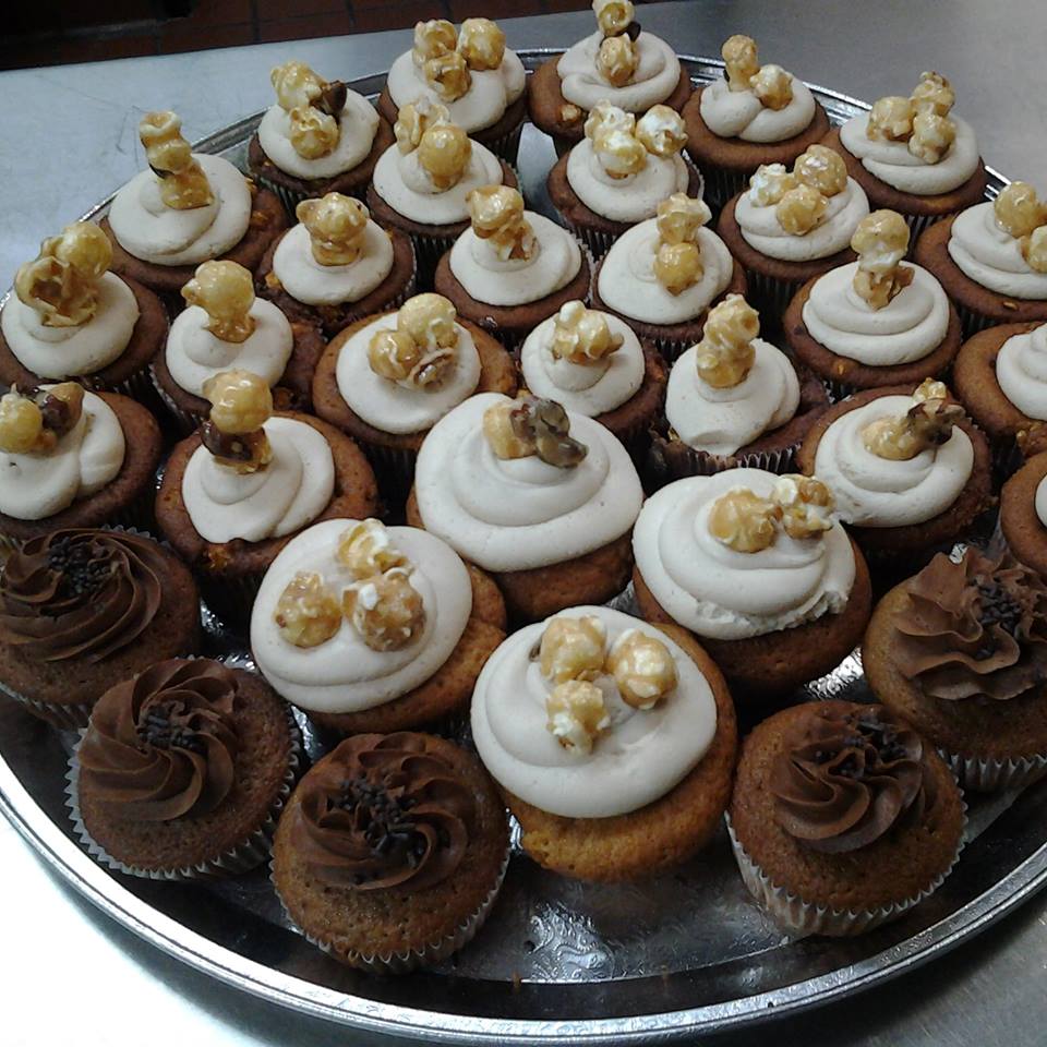 "Cupcakes | Los Angeles | Craft Service Catering | Cheesecake Cups | Themed Cupcakes | Bakery ...